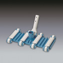 Limpiafondos manual flexible Astral para piscinas de liner